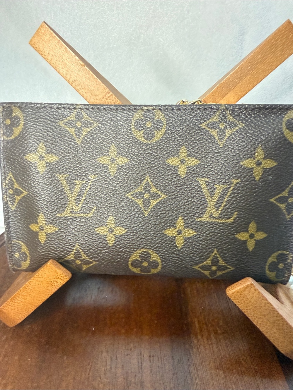 Authentic Louis Vuitton Bucket PM Accessories Pochette with 2 straps and insert - Picture 3 of 10